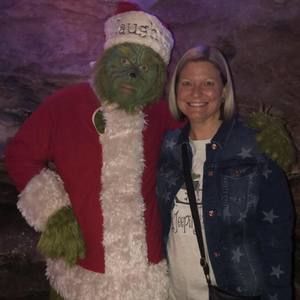 Meet your Posher, Lori